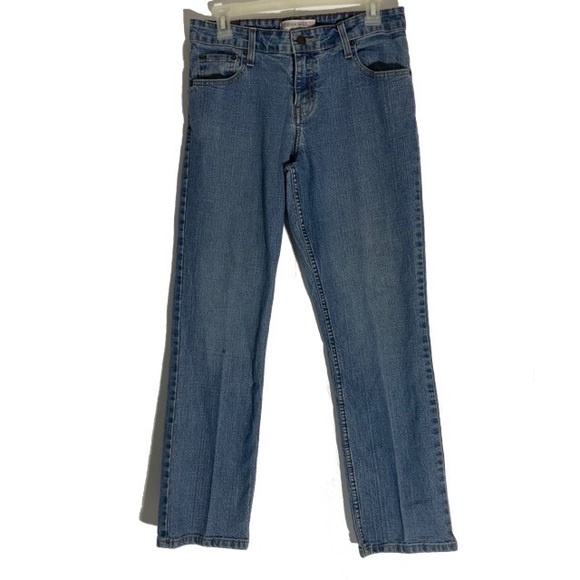 Levi’s Strauss Mid-Rise Straight Leg Misses 8 Short five pocket jeans Size 8. - Picture 2 of 15